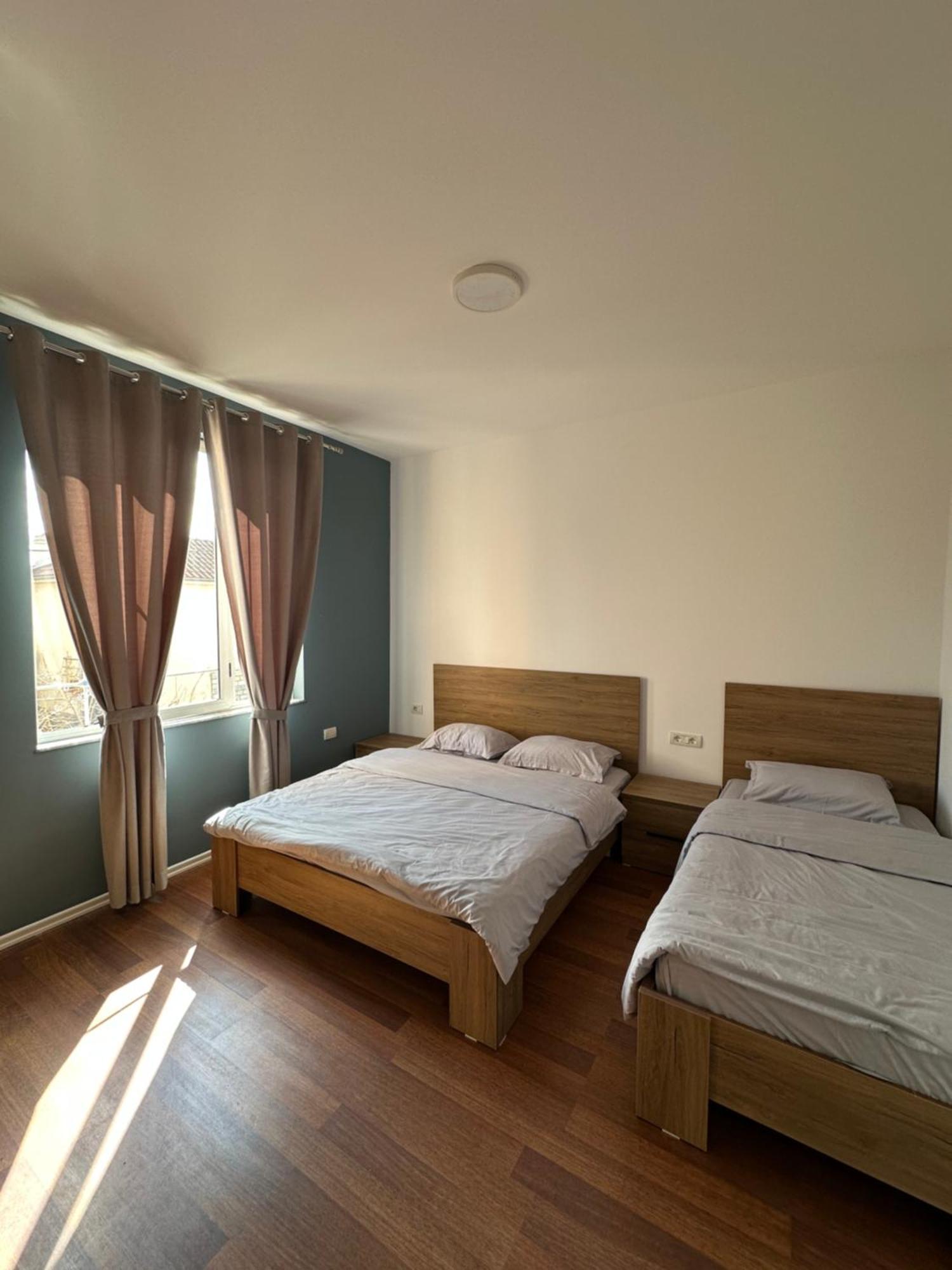 Vila Topciu Pogradec Exterior foto